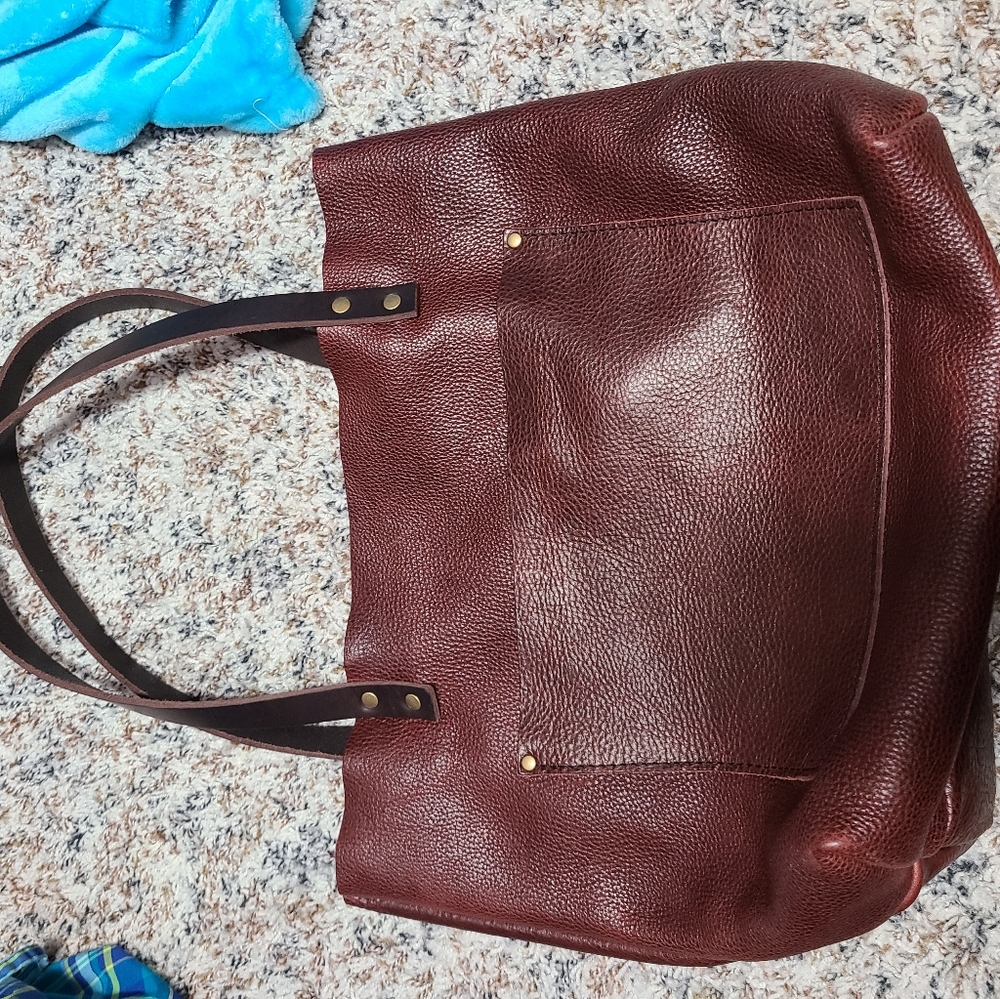 🥰New Portland leather medium tote!